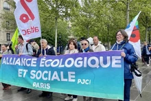 Vietnamitas y franceses se manifiestan en apoyo de la demanda de Tran To Nga. (Fotografía: VNA)