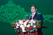 Primer ministro Pham Minh Chinh en la cenemoria. (Fotografía: VNA)
