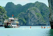 En la bahía de Ha Long. (Fotografía: VNA)