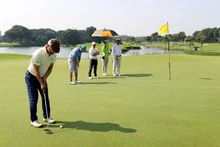 El campo de golf de Van Tri, Dong Anh, Hanói. (Fotografía: hanoimoi.com.vn)