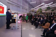 El primer ministro de Vietnam, Pham Minh Chinh, habla en el evento. (Fotografía: VNA)