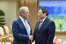 [Foto] Premier vietnamita recibe al ministro de Comercio y Turismo de Australia
