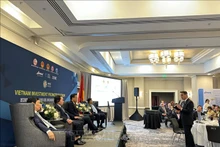 Una conferencia fue organizada para atraer inversiones de empresas estadounidenses. (Fotografía: VNA)