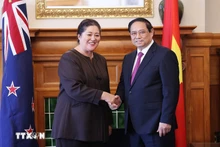El primer ministro Pham Minh Chinh se reúne con la gobernadora general de Nueva Zelanda, Dame Cindy Kiro, el 11 de marzo de 2024. (Fotografía: VNA)
