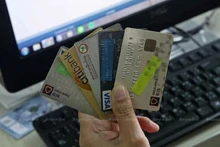 Tailandia enfrenta riesgos de incumplimiento de tarjetas de crédito. (Fotografía: bangkokpost.com)