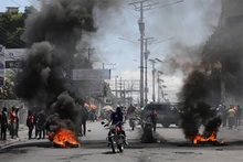 La violencia se extiende en Puerto Príncipe, la capital de Haití, el 7 de marzo. (Fotografía: Reuters)