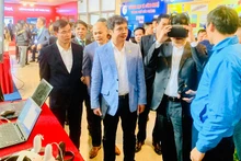 Efectúan en ciudad de Hai Phong foro de transformación digital.