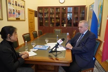 En la entrevista. (Fotografía: VNA)