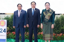 Premier de Vietnam asiste al acto inaugural de la 44 Cumbre de Asean 
