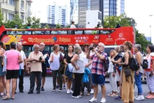 Turistas extranjeros en Ciudad Ho Chi Minh (Fuente:thanhnien.vn)