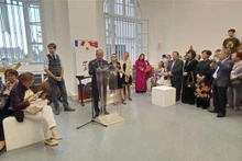 Acto de inauguración de la muestra (Fotografía: VNA)