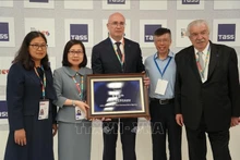 La delegación de la Agencia Vietnamita de Noticias, encabezada por su subdirector general Doan Tuyet Nhung, asistió al Foro de Medios de los BRICS. (Fuente: VNA)
