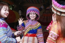 Traje de los Mong. (Fuente: baotintuc.vn)