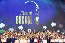 Honran a ejemplos destacados en movimiento de emulación patriótica de Vietnam