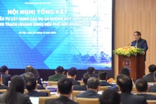 El primer ministro de Vietnam, Pham Minh Chinh, habla en la cita. 