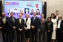 Participantes en el evento realizado por el Consejo Empresarial Canadá-Asean en Toronto (Foto: VNA)
