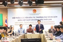 El cónsul general de Vietnam en Khon Kaen, Dinh Hoang Linh, preside el seminario (Foto: VNA)