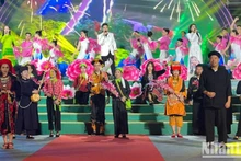 Celebran en Lang Son Festival de Cultura de grupos étnicos 