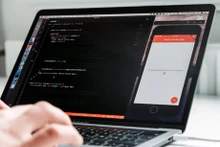 El Ministerio de Educación y Formación de Vietnam está poniendo a prueba la implementación de registros escolares electrónicos (Fuente: giaoduc.net) 