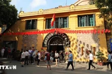 Jóvenes vietnamitas contribuyen al desarrollo del turismo cultural