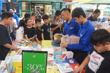 Presentan más de 16 mil títulos en Feria del Libro Infantil de Ciudad Ho Chi Minh