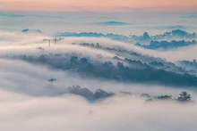 Da Lat en medio de la niebla de la mañana. (Foto: Le Hoang Men) 