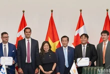 Vietnam Airlines y compañía canadiense cooperan en operación de cabina simulada.