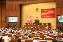 La conferencia se lleva a cabo de forma presencial en el Sala de Dien Hong, la Casa de la Asamblea Nacional y virtual en 15 mil 644 puntos en los órganos centrales y comités del Partido Comunista de Vietnam en las provincias y ciudades. 