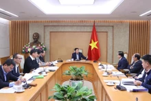 El viceprimer ministro vietnamita Tran Hong Ha habla en la conferencia. (Fuente: VNA)
