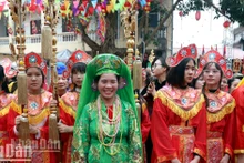 [Foto] Celebran Festival de la Procesión de Diosas Madres en Tuyen Quang