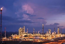 La refinería de petróleo Nghi Son (Fuente: petrovietnam.petrotimes.vn)