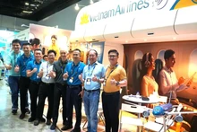 En el pabellón de Vietnam Airlines en la 56 Feria de Turismo Nacional de Malasia. (Fuente: VNA)