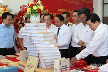 Inauguran espacio cultural sobre secretario general Nguyen Phu Trong