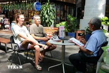 Turistas extranjeros en Ciudad Ho Chi Minh. (Fuente: VNA)