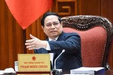 [Foto] Premier vietnamita dirige reunión del Comité Directivo para la reestructuración del aparato gubernamental