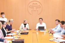 En el encuentro.
