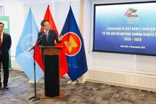 El viceministro de Relaciones Exteriores Do Hung Viet anuncia la candidatura de Vietnam para la reelección al CDHNU. (Fotografía: VNA)