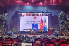 El ministro de Recursos Naturales y Medio Ambiente, Tran Hong Ha, habla en el evento. (Fotografía: VNA)