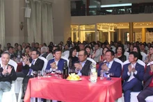 Participantes en el evento. (Fotografía: VNA)