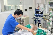 Un paciente de gripe estacional bajo tratamiento en el Hospital Central de Enfermedades Tropicales de Vietnam. (Fotografía: Hospital Central de Enfermedades Tropicales de Vietnam)