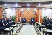 [Foto] Líder del PCV se entrevista con presidente del Senado de Indonesia