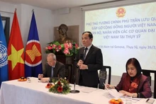 El vice primer ministro de Vietnam Tran Luu Quang en el encuentro. (Fotografía: VNA)