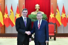 [Foto] Líder del PCV recibe a presidente del Gobierno de España