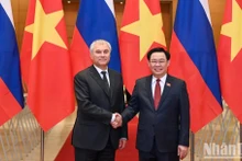 [Foto] Presidente del Legislativo vietnamita recibe a titular de Duma Estatal de Rusia