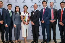 Delegados de VinFast y Black Spade Acquisition. (Fotografía: VinFast)