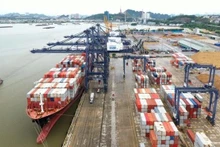 Vietnam logra un superávit comercial de más de 14 mil millones de dólares en los primeros siete meses. (Fotografía: VNA)