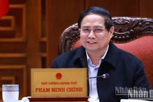 El primer ministro de Vietnam, Pham Minh Chinh, interviene en la reunión. (Fotografía: Nhan Dan)