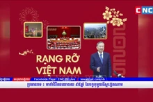 Imagen del artículo “Vietnam radiante” del secretario general To Lam con motivo del 95 aniversario de la fundación del Partido Comunista de Vietnam aparece en el programa de comentarios “El Mundo de Hoy” del canal de televisión CNC (captura de pantalla). (Fuente: VNA)