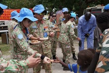 Cascos azules de Vietnam organizan actividad benéfica en Sudán del Sur