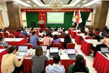 En el curso. (Fotografía: dangcongsan.vn)